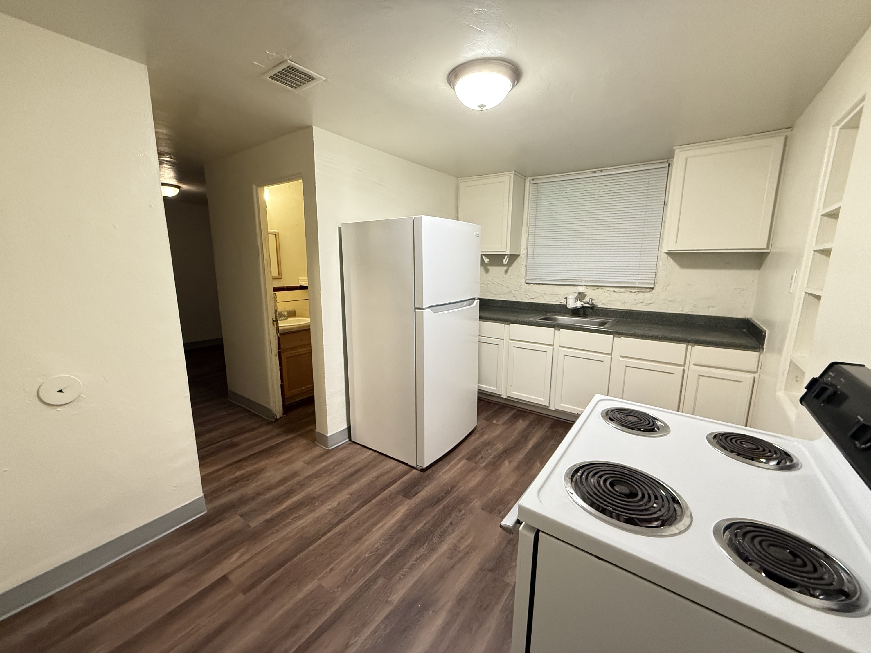 1540 South State Street - 7